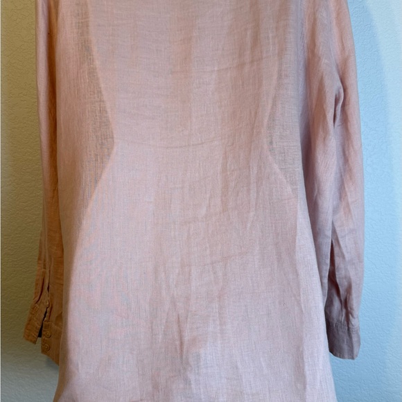 TWO By Vince Camuto Blush Button-Down Shirt Women’s Size LARGE - Picture 2 of 11